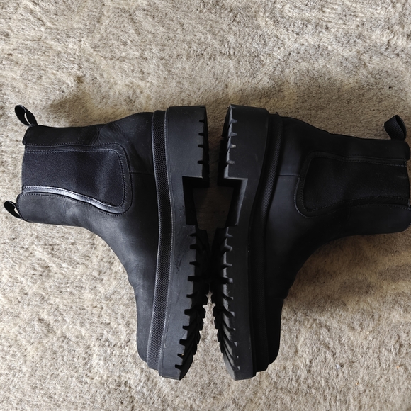 Thursday Boot Company Legend Platform | Black Matte - 7 - Picture 3 of 6